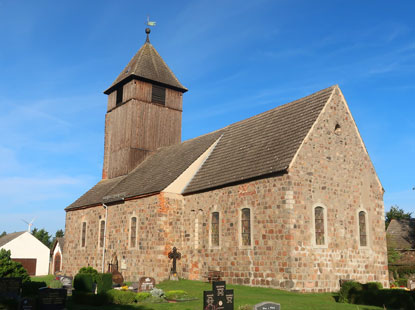 Leuenberg Feldsteinkirche