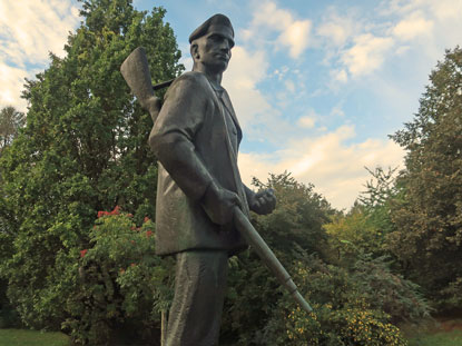 Roter Matrose Denkmal in Strausberg