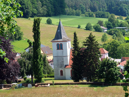 Alemannenweg Ober-Mossau (Mossautal): die ev. Kirche