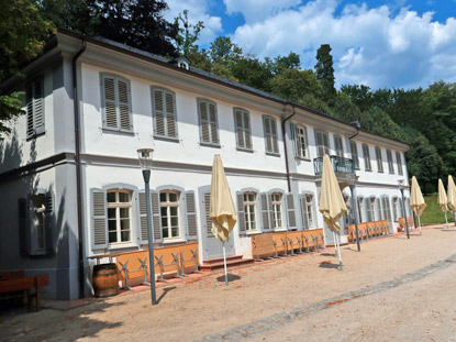 Alemannenweg Fürstenlager bei Bensheim-Auerbach: Herrenhaus