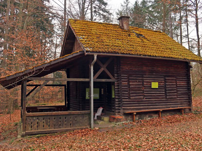 Ehemalige Waldarbeiterhütte am Dorndieler Pflanzengarten