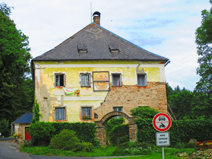 Das ehemalige Herrenhaus von Prily  (Stubenbach)