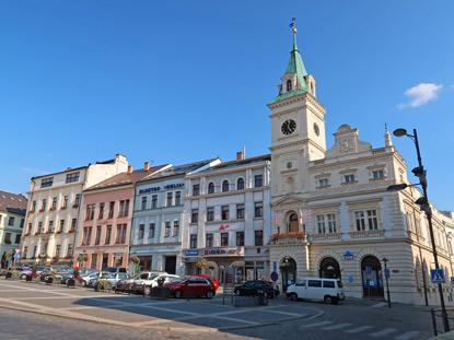Das Renaissance-Rathaus auf dem Marktplatz von Turnov (Turnau)