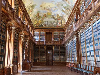 Philosophischer Saal im Kloster Strahov. Hier befinden sich rund 50.000 philosophische, juristische und naturwissenschaftliche Bcher.