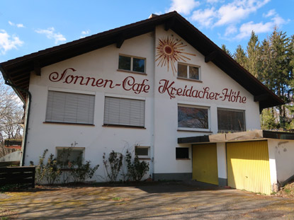 Camino incluso Odenwald: Ehemaliges Sonnen-Caé auf der Kreidacher Höhe