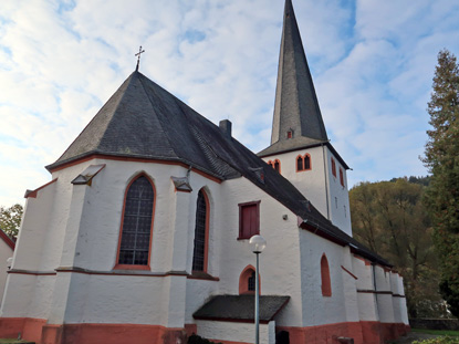 Eifelsteig Etappe 5: Katholische Kirche von Olef