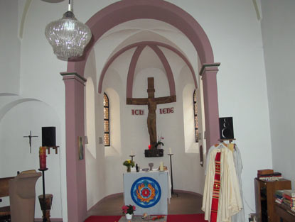 Eine kleine Kapelle in einem Seitengebäude der Klosteranlage