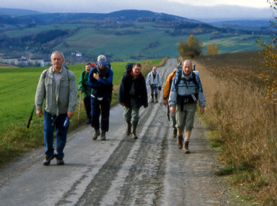 Wanderung Erzgebirge: Nach dem Ort Schwarzenberg - lange Strecken nur Asphaltwege