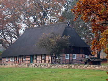 Heidehof am Ortseingang von Wilsede