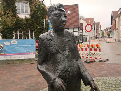 Denkmal Fuhrunternehmer Willem in Halle