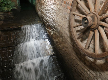 Wasserfall im Restaurant Cascate in Bad Iburg