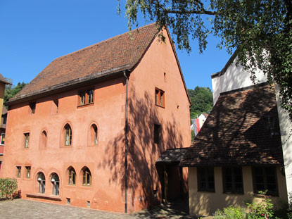 Die Hühnerfautei (Fautei = Vogt) stammt noch aus dem Jahre 1250. Hier war Sitz des Steuereintreibers. 
