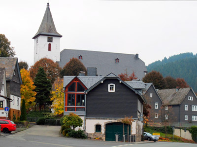 Lahnwanderweg: Evangelische Kirche von  Feudingen