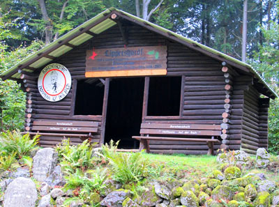Lahnwanderweg: Lippershardt Schutzhütte