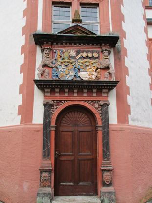 Eingangstür zum Stadtpfeifr.Turm in Weilburg