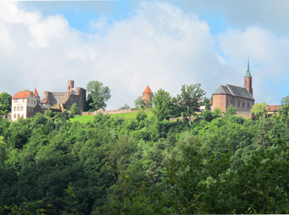 Blick von Neckarsteinach auf Dilsberg 