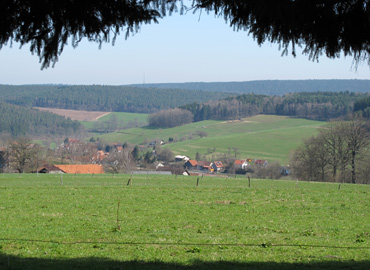 Güttersbach wird von dem Nibelungensteig nur am Rande berührt.