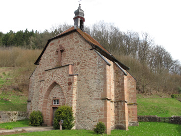 Die frühere Wallfahrtskirche in Schöllenbach ist heute die evangelische Kirche