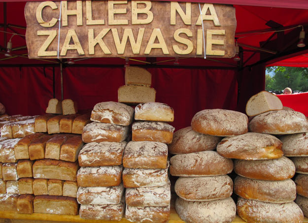 Brotverkauf auf dem Internationalen Festival der Bergvlker in Zakopane