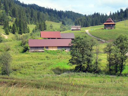 Zips: Jurgowska-Schäferhütten wurden von Hirten aus Jurgow (Jorkau) 1902 gebaut.