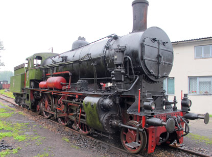 Eisenbahnmuseum: Es werden nicht nur polnische sondern auch deutsche Fahrzeuge gezeigt. Die lteste Dampflok stammt aus dem Jahre 1878