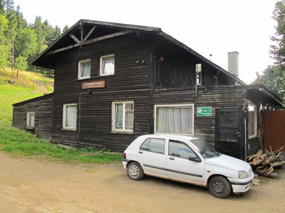 Die Schronisko Zygmuntówka (früher Henkelbaude bzw. Henklhütte)