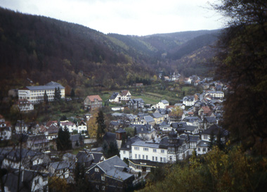 Blick von unserer Unterkunft auf den kleinen Ort Schwarzburg im Schwarzatal