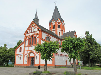 Rheinburgenweg Wanderung: Pfarrkirche Sankt Peter in Sinzig