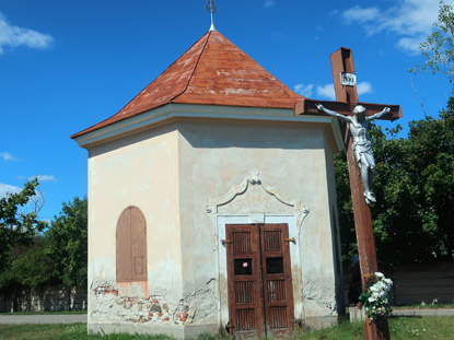 Kleine Karpaten: Kapelle zu Ehren der heiligen Rosalia in Pezinok (Bsing)