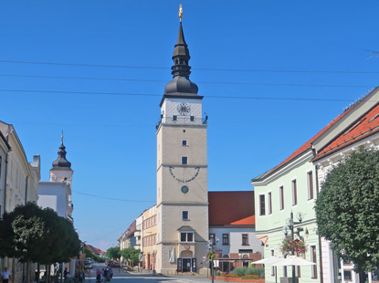 Kleine Karapten. Stadtturm von Trnava (Tyrnau)