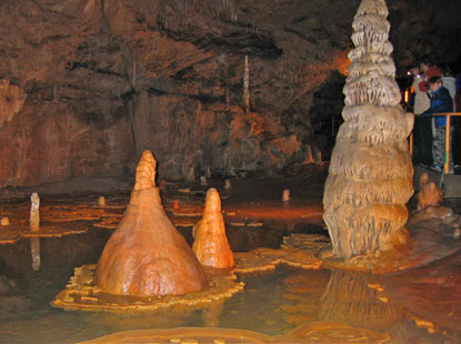 Die Demänovská jaskyňa slobody (Freiheitshöhle) ist 8,4 km lang, davon aber nur 2 km zu besichtigen.