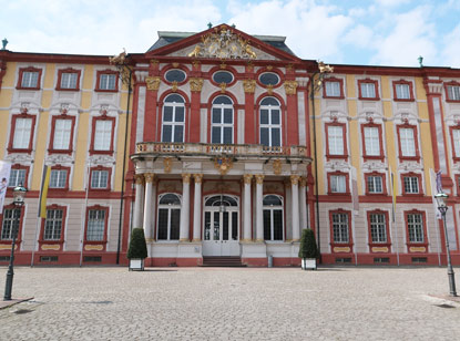 Haupthaus (Corps de Logis) des Schlosses von Bruchsal