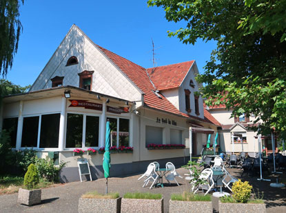 Lauterbourg -" Gasthaus Au Bord du Rhin" 