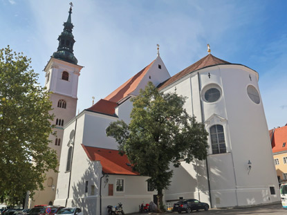 Welterbesteig Wachau: Die St. Veit Pfarrkirche in Krems