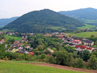 Blick auf den Ort Mühldorf in der Wachau